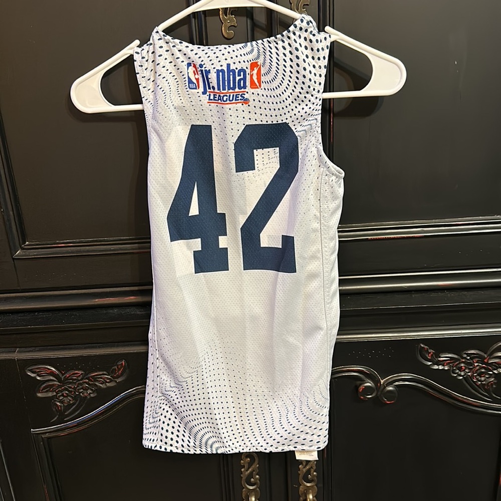 NBA New Orleans Pelicans JR sports apparel reversible jersey YOUTH S Reversible - Picture 14 of 14